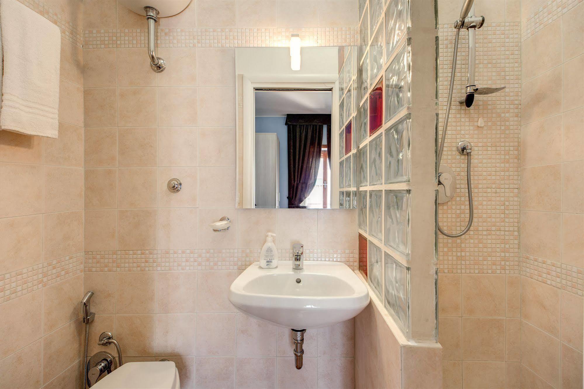 Domus Cornelia Bed & Breakfast Rome Luaran gambar